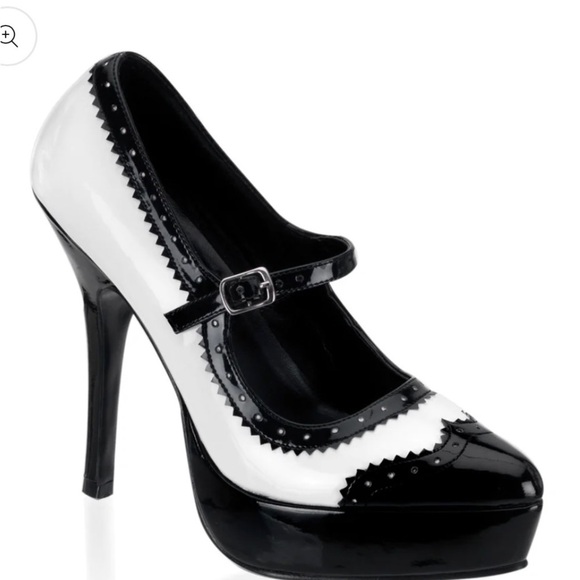 Devious Shoes - Devious Black & Whit Platform Heels (never worn)